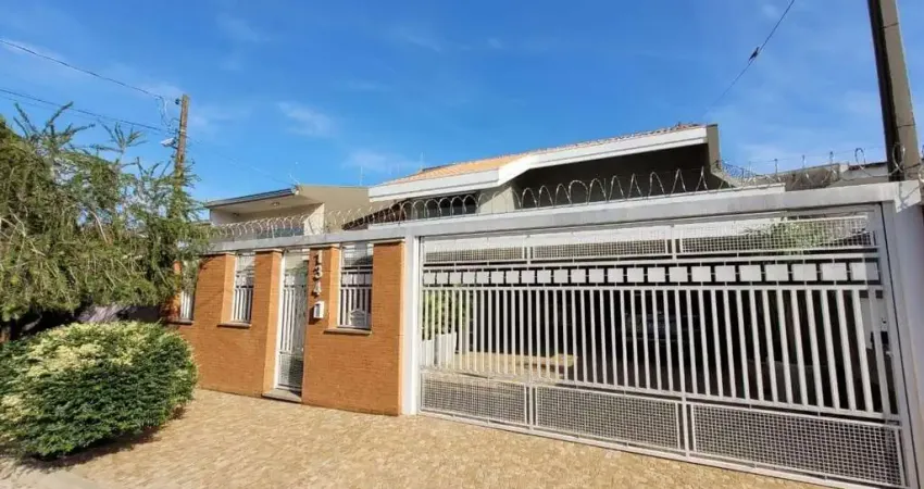 Casa com 3 quartos à venda no Jardim São Francisco, Marília