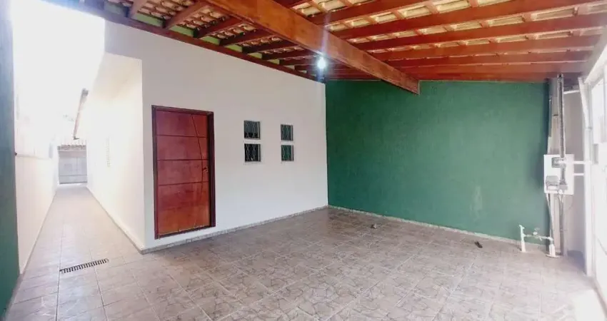 Casa com 2 quartos para alugar no Jardim Adolpho Bim, Marília