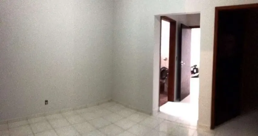 Casa com 3 quartos para alugar na Rua Carlos Botelho, 206, Jardim Maria Izabel, Marília