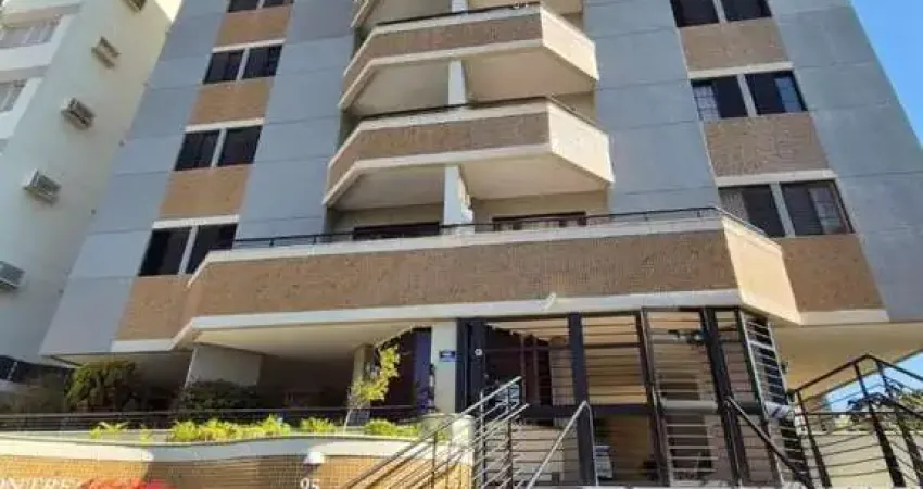 Apartamento com 3 quartos para alugar na Avenida República, 81, Marília, Marília