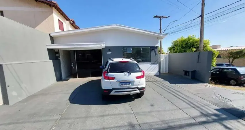 Casa comercial para alugar na Avenida Cristo Rei, 235, Banzato, Marília