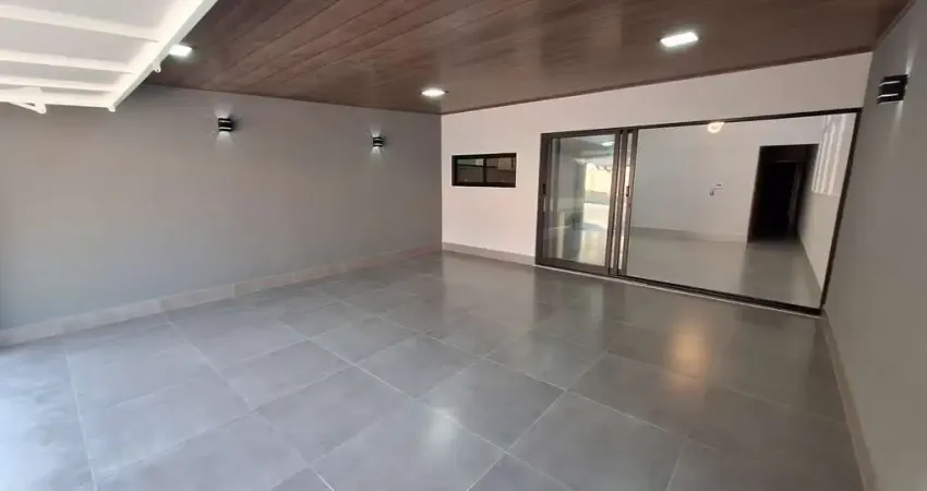 Casa com 3 quartos à venda na Rua Doutor Wilson Dantas, 28, Jardim Aquárius, Marília