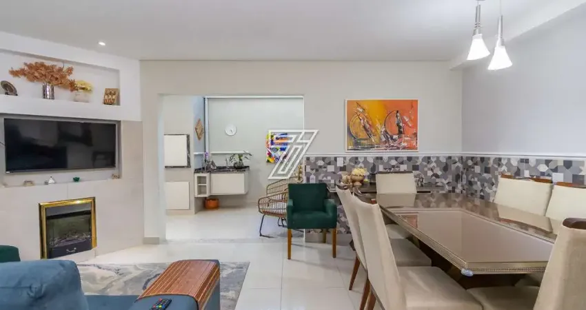 Casa em condomínio fechado com 3 quartos à venda na Rua Governador Jorge Lacerda, 244, Uberaba, Curitiba