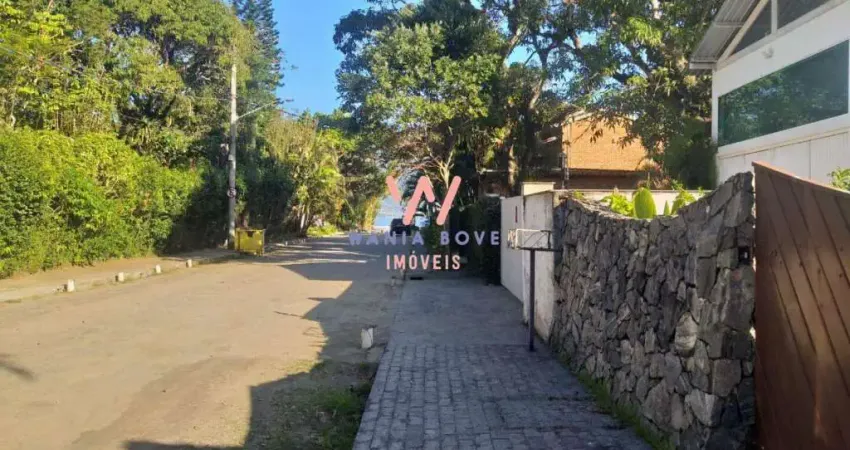 Casa com 4 dormitórios à venda, 300m² por R$1.850.000 - Barequeçaba - São Sebastião/SP