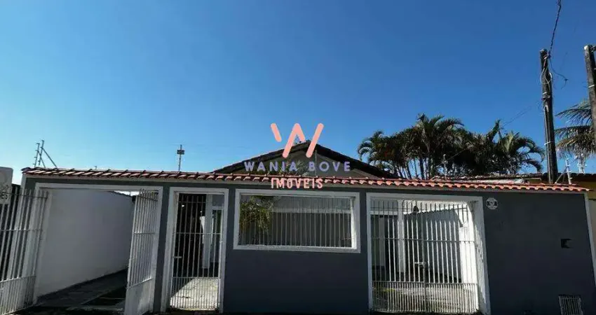 Casa com 4 dormitórios à venda, 208m² por R$650.000 - Jardim Britânia - Caraguatatuba/SP
