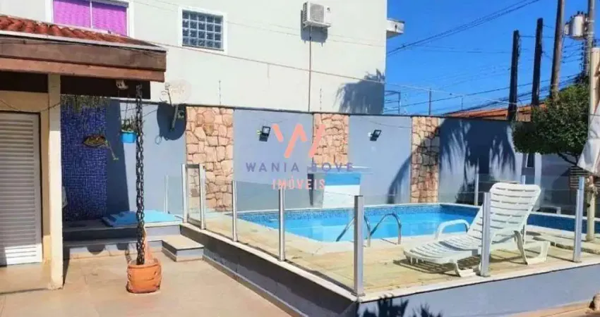 Sobrado com 3 dormitórios à venda, 300m² por R$830.000 - Martim de Sá - Caraguatatuba/SP