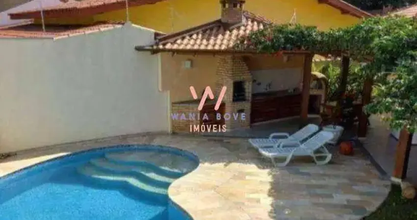 Casa a 100m da praia, com 3 dormitórios à venda, 166m² por R$1.300.000 - Praia do Capricórnio - Caraguatatuba/SP