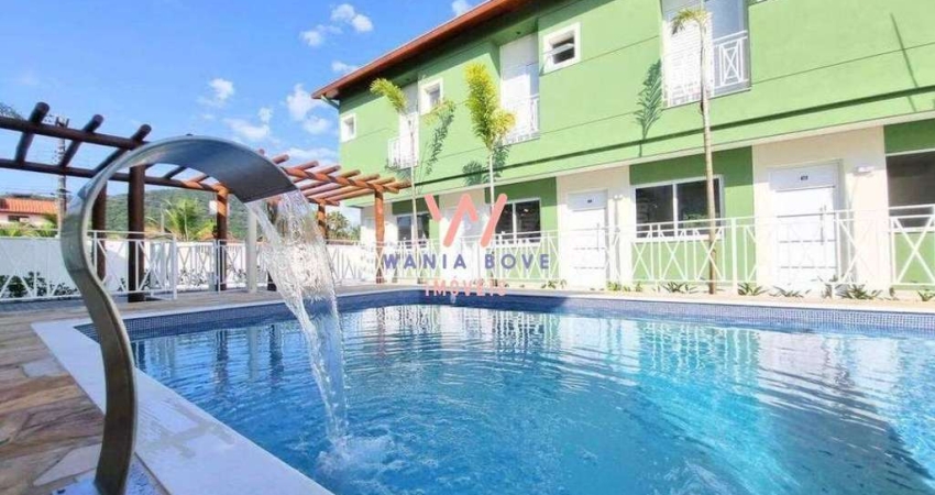 Sobrado a 450m da Praia, com 2 dormitórios à venda, 97m² por R$495.000 - Capricórnio III - Caraguatatuba/SP