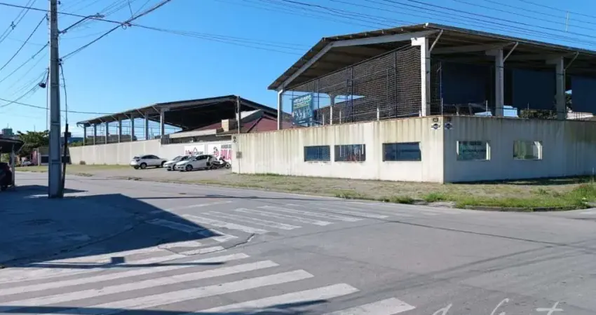 Barracão / Galpão / Depósito à venda na Washington Luiz, 536, Porto dos Padres, Paranaguá