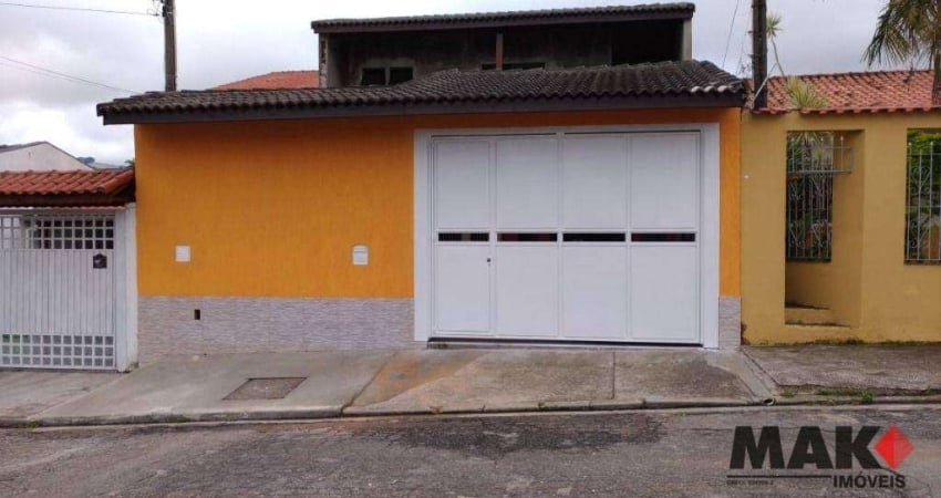 Sobrado com 3 dormitórios à venda, 280 m² por R$ 750.000,00 - Vila Lavínia - Mogi das Cruzes/SP