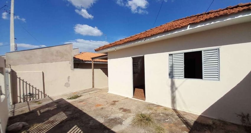 Casa no Bairro Jardim São Vicente I na cidade de  Agudos;