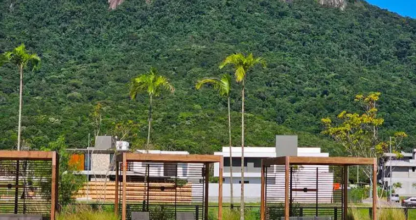 Terreno à venda na Rua Lagoinha, Pedra Branca, Palhoça
