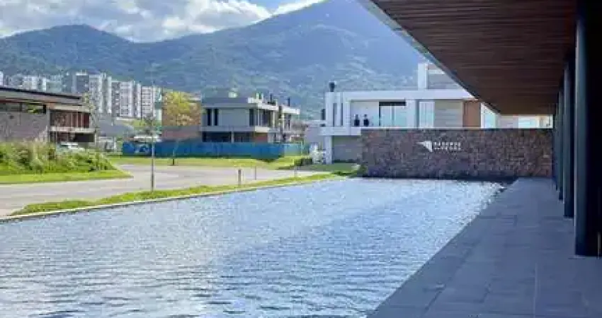 Terreno à venda na Rua Lagoinha, Pedra Branca, Palhoça