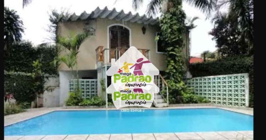 Casa com 6 dorms, Vila Rosália, Guarulhos - R$ 2.35 mi, Cod: 8051