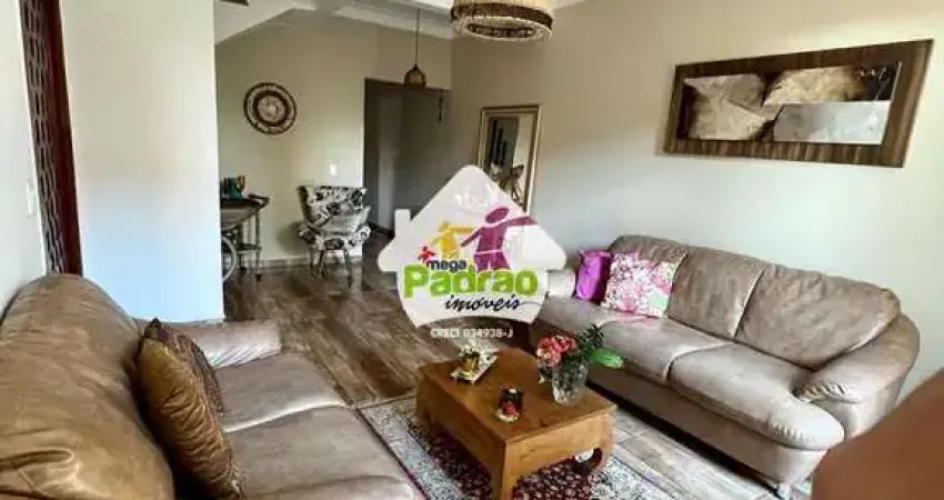 Sobrado com 4 quartos, Nova Cerejeira, Atibaia - R$ 770 mil, Cod: 8370