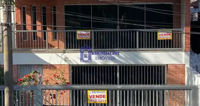 CASA COM 3 DORM SENDO 1 SUITE A VENDA - R$ 1.100.000,00