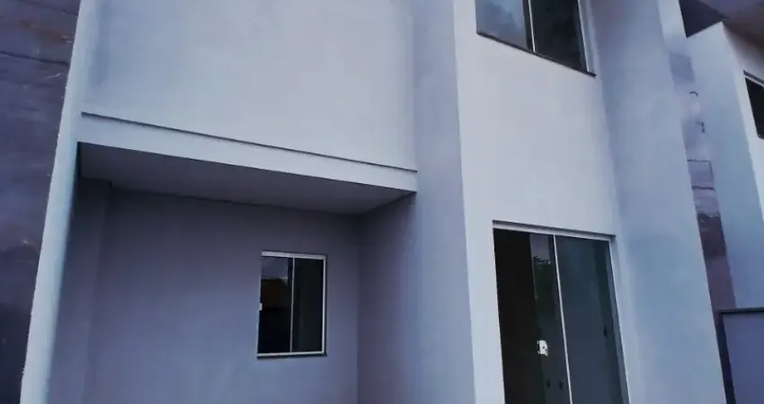 Sobrado 3 com 2 suites na quinta dos açorianos em barra velha sc