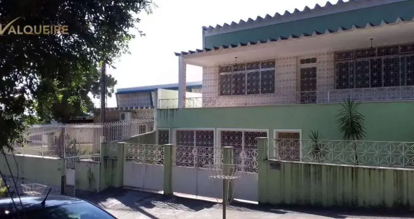 Casa com 3 dormitórios à venda, 269 m² por R$ 780.000,00 - Vila Valqueire - Rio de Janeiro/RJ