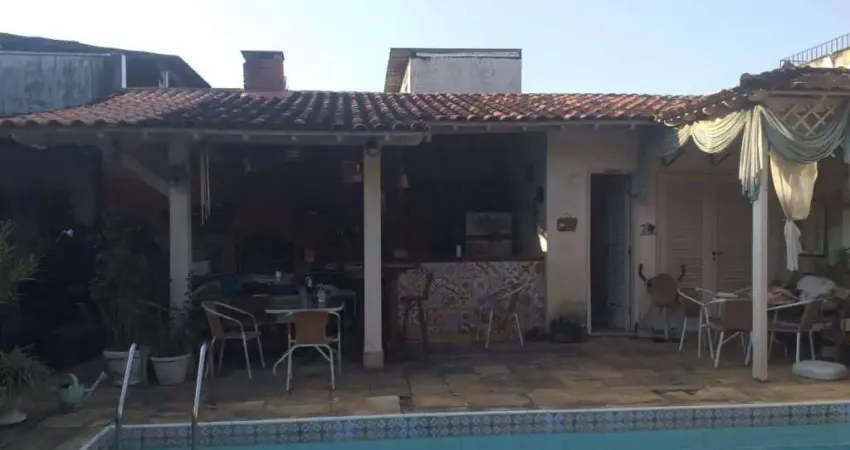 Casa à venda, 350 m² por R$ 680.000,00 - Jardim Sulacap - Rio de Janeiro/RJ