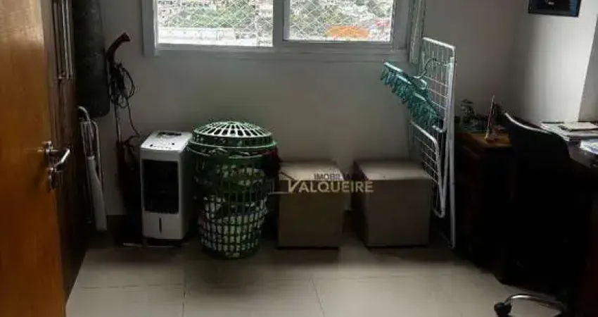 Apartamento com 2 dormitórios à venda, 55 m² por R$ 265.000,00 - Vila Valqueire - Rio de Janeiro/RJ