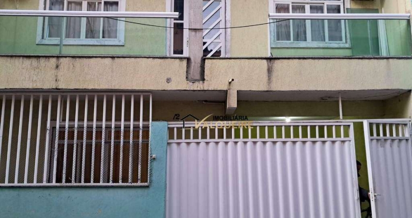 Casa com 3 dormitórios à venda, 210 m² por R$ 370.000,00 - Curicica - Rio de Janeiro/RJ
