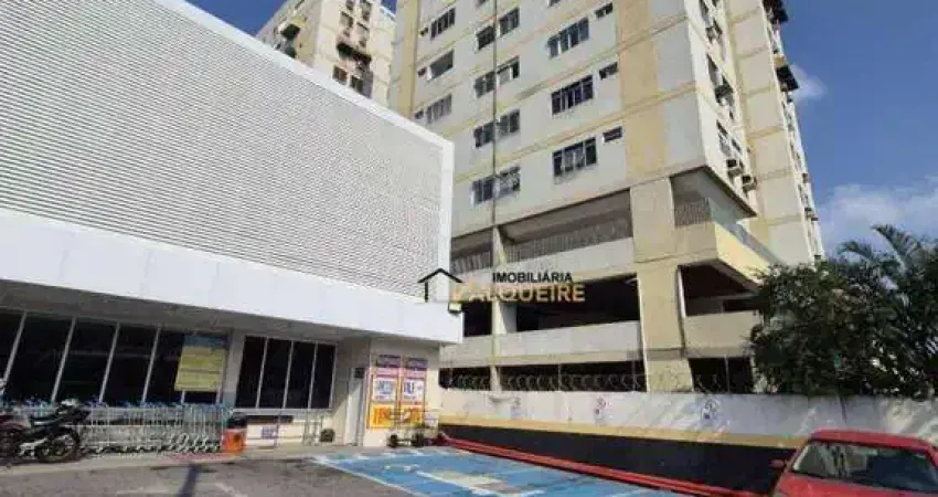 Apartamento com 2 dormitórios à venda, 70 m² por R$ 175.000,00 - Praça Seca - Rio de Janeiro/RJ