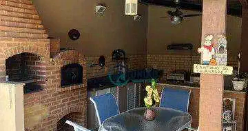 Casa com 5 quartos à venda, 240 m² por R$ 1.100.000 - Badu - Niterói/RJ