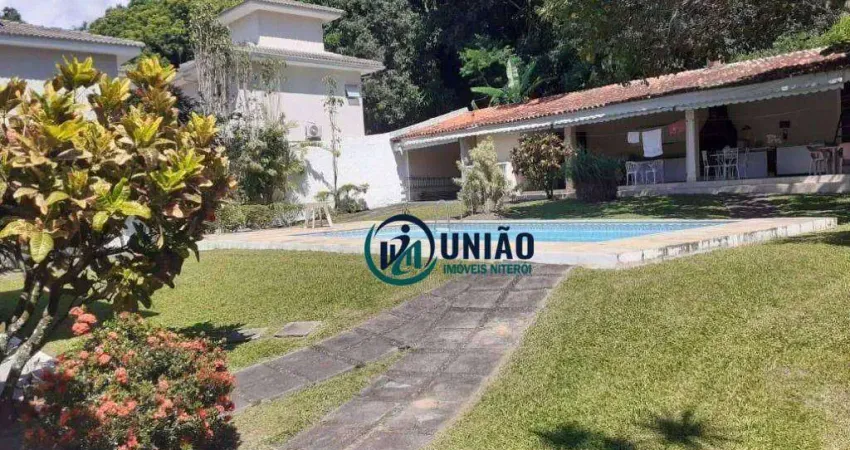 Casa com 4 quartos à venda, 400 m² por R$ 2.200.000 - Itaipu - Niterói/RJ