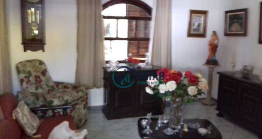 Casa com 2 quartos à venda, 360 m² por R$ 800.000 - Itaipu - Niterói/RJ