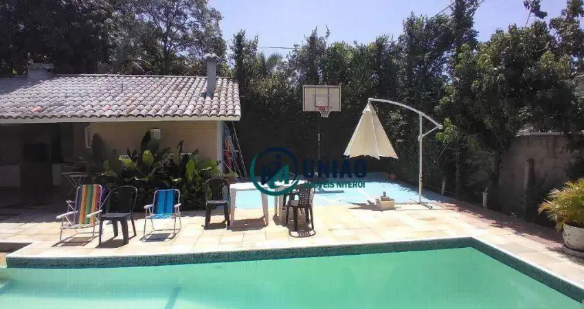 Casa com 4 quartos à venda, 400 m² por R$ 3.800.000 - Piratininga - Niterói/RJ