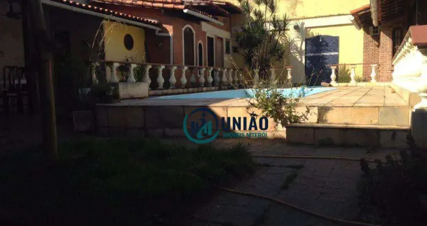 Casa com 5 quarto à venda, 120 m² por R$ 1.300.000 - Piratininga - Niterói/RJ