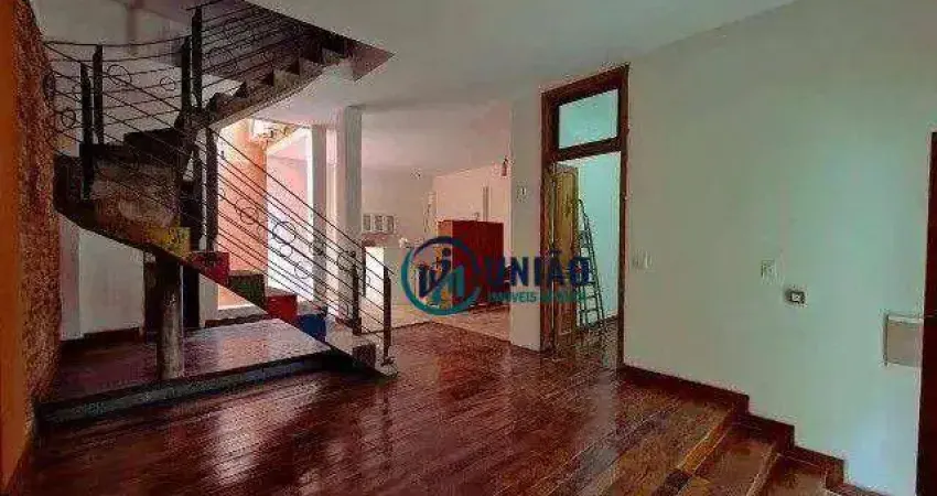 Casa com 4 dormitórios à venda, 240 m² por R$ 790.000,00 - Ingá - Niterói/RJ