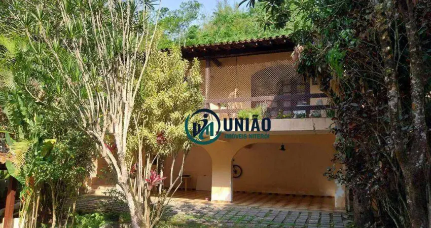 Casa com 3 dormitórios à venda, 174 m² por R$ 750.000,00 - Mata Paca - Niterói/RJ