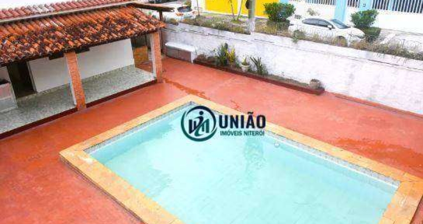 Casa com 5 quartos à venda, 220 m² por R$ 2.950.000 - São Francisco - Niterói/RJ