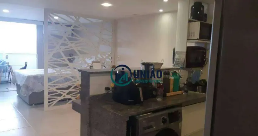 Lindo flat com 1 dormitório, uma vaga , próximo a praia de itacoatiara!!