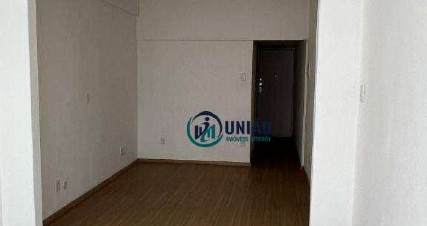 Apartamento com 1 dormitório à venda, 32 m² por R$ 130.000,00 - Centro - Niterói/RJ