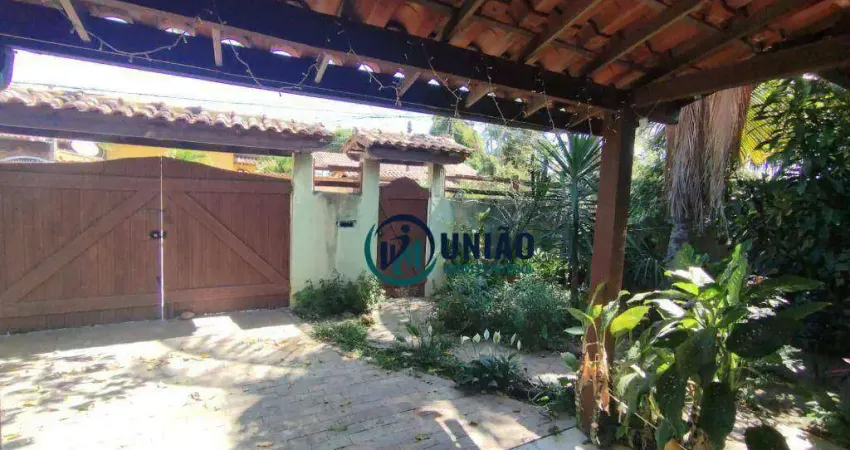 Casa com 3 dormitórios à venda, 200 m² por r$ 780.000,00 - itaipu - niterói/rj