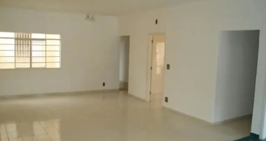 Sobrado para locação Jd. América/ 4 dorm./ 5vagas/ Salão/ Aluguel 5.900,00