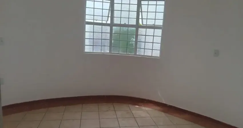 Salas comerciais no Jd. Magnólia/ 3 Salas/ 2 Wc´s/ Cozinha/ Aluguel 1.800,00
