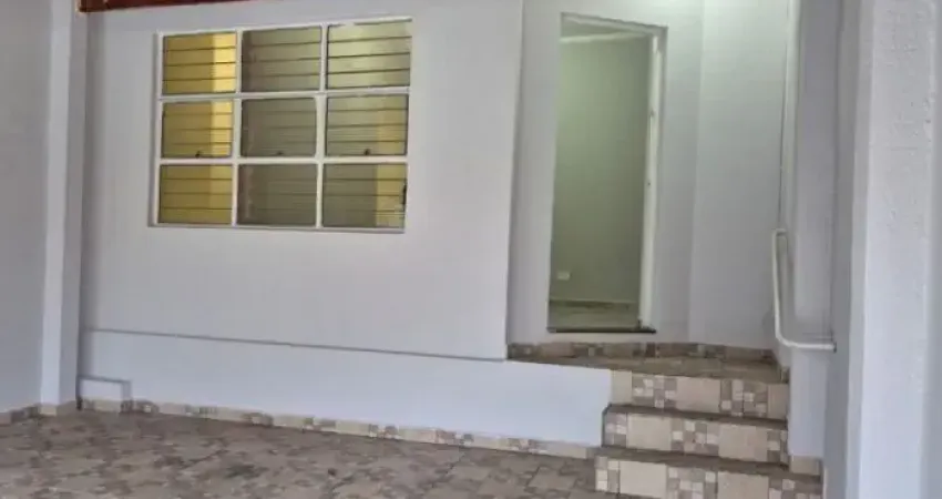 Casa térrea à venda/ 2 Dorm./ À 2 min. do Shopping Cidade Sorocaba/ Só 270 mil