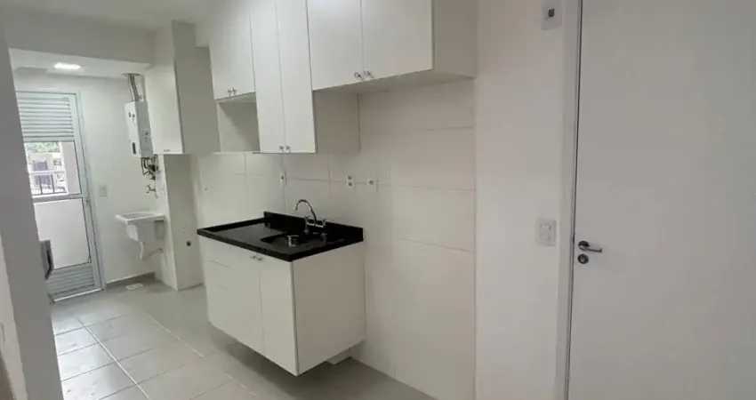 Apto com Planejados/ 2 Dorm./ Suíte/ Varanda Gourmet/ Lazer Completo/ Só 2.700
