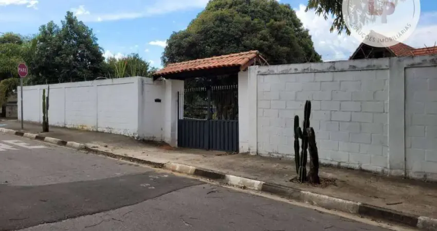 Chácara com 2quartos à venda, 1400 m² por R$ 1.400.000 - Pinheirinho - Vinhedo/SP