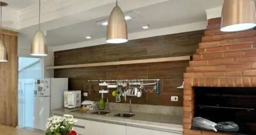 Casa com 3 suites à venda, 215 m² por R$ 1.560.000 - Condomínio Residencial Canterville - Valinhos/SP