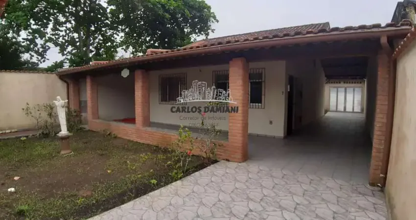 Casa para Venda em Itanhaém, Jardim Bopiranga, 2 dormitórios, 1 suíte, 3 banheiros, 6 vagas