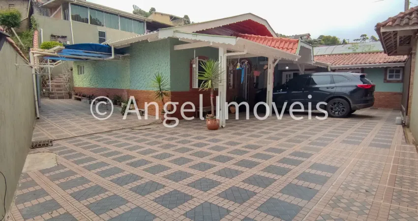 Casa com 5 quartos à venda na Vila Santa Cruz, Campos do Jordão 