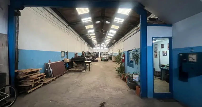 Galpão para locação comercial com 480m² no Alto da Mooca - São Paulo.