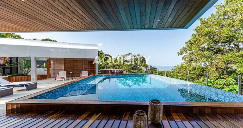 Casa com vista para o mar a venda na Praia do Iporanga - Guarujá