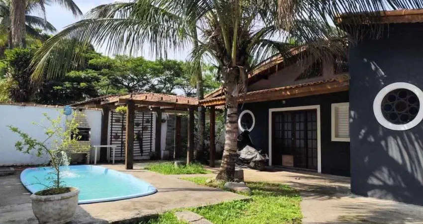 Casa com 4 quartos à venda na Rua Oscar Pereira dos Santos, 272, Jardim Guaiuba, Guarujá