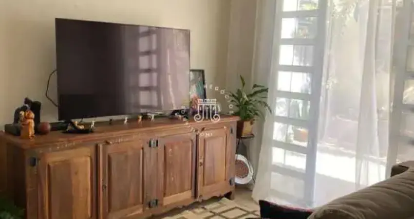 Sobrado a venda com 2 dormitórios no jardim pacaembu em jundiaí/sp