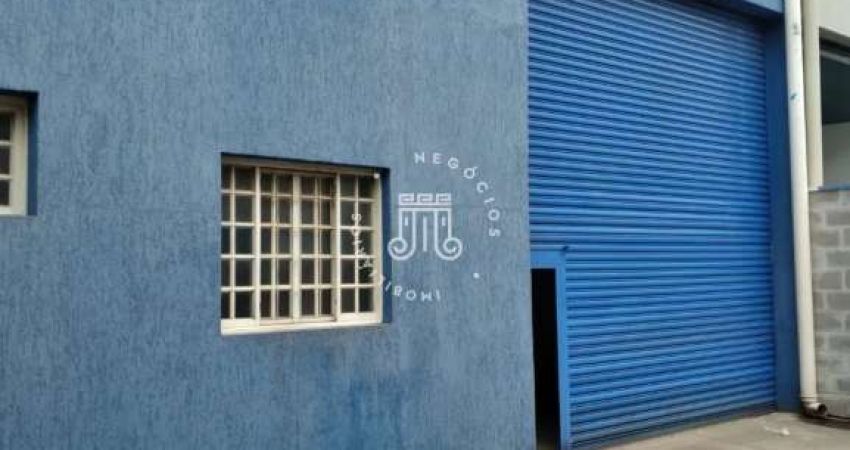 GALPÃO INDUSTRIAL/COMERCIAL À VENDA LOCALIZADO NO BAIRRO SANTO ANTÔNIO EM LOUVEIRA-SP.